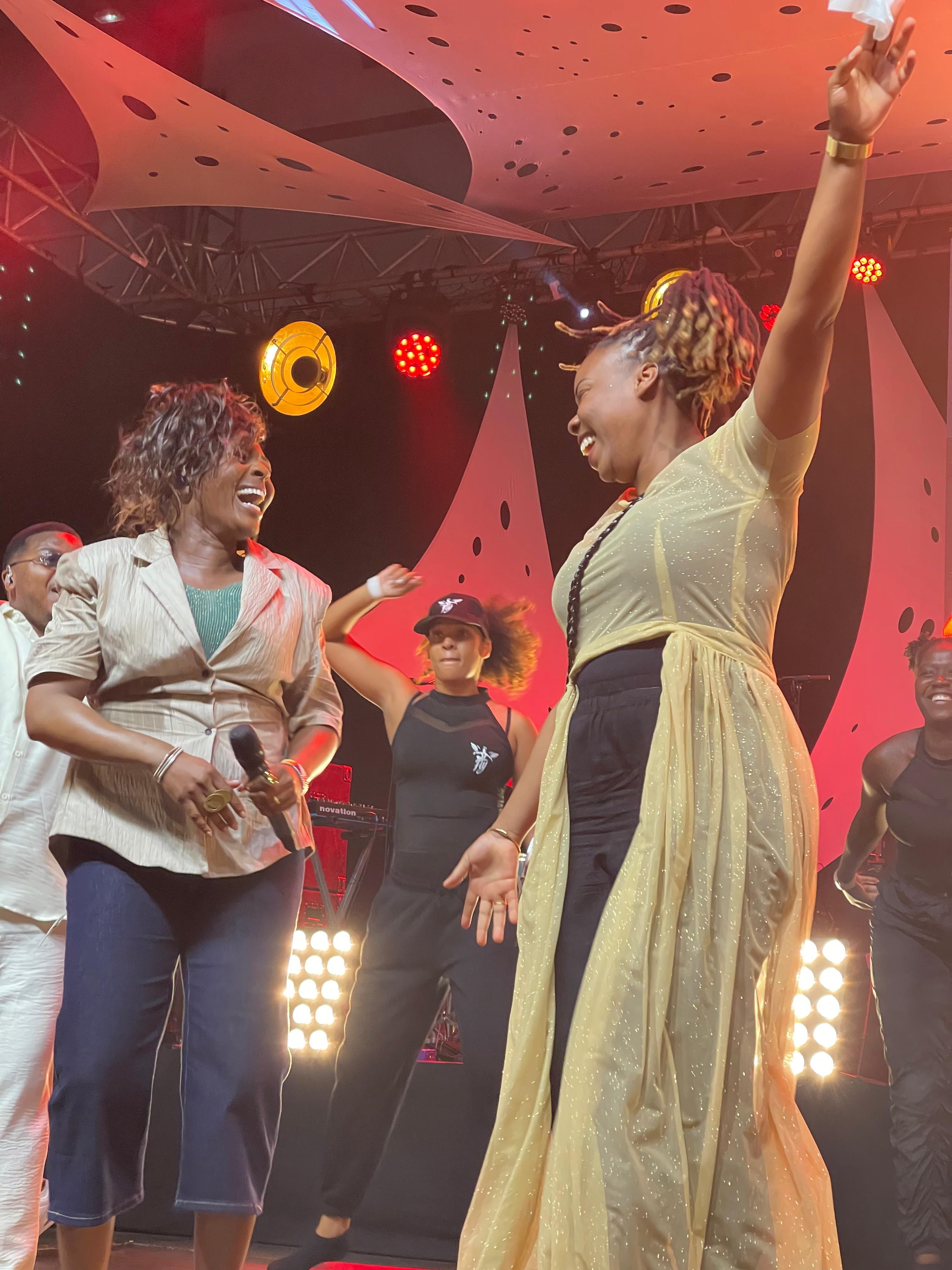 Dena 2.jpeg (3.31 MB)